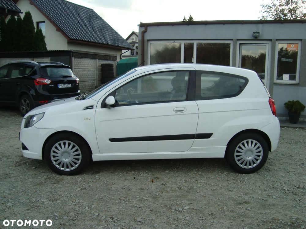 Chevrolet Aveo 1.2 - 4