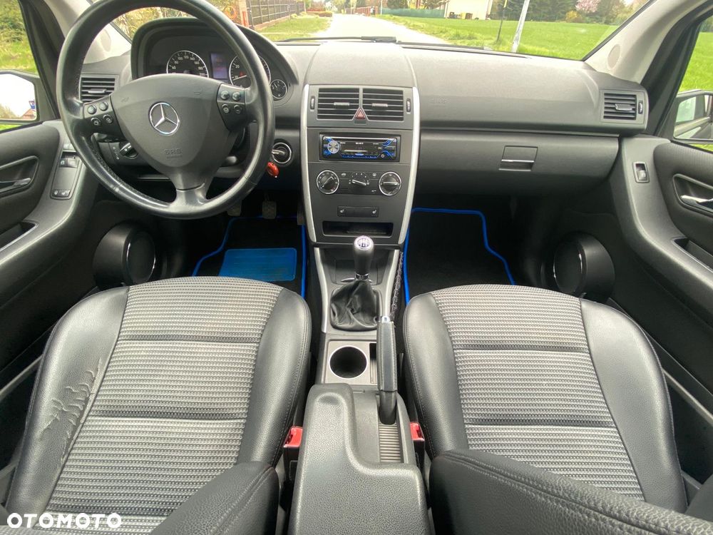 Mercedes-Benz Klasa A 170 Avantgarde - 13