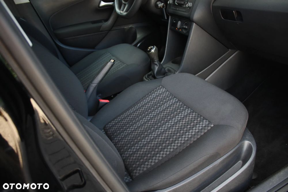 Volkswagen Polo 1.4 TDI Comfortline - 26