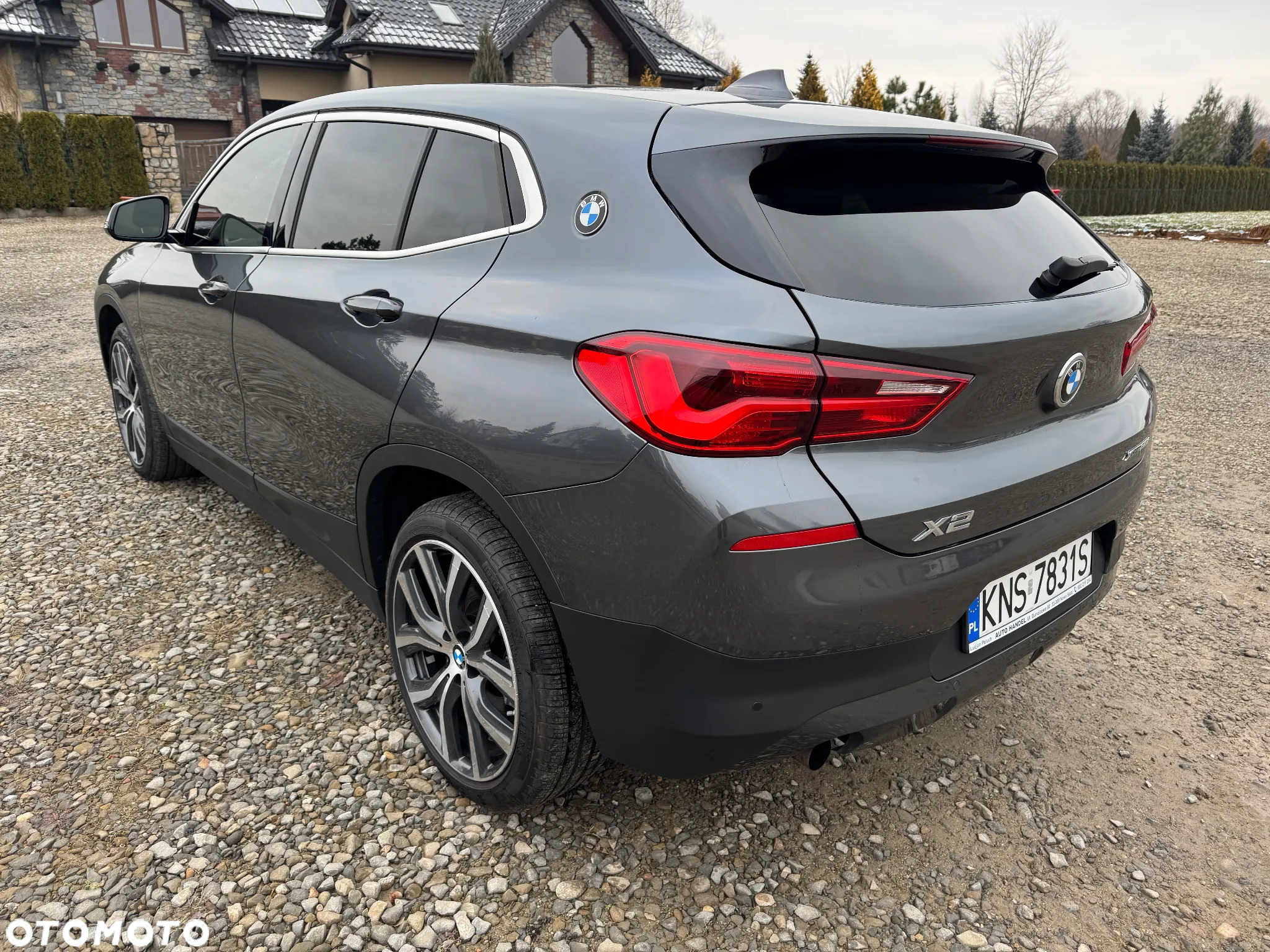 BMW X2 xDrive20i - 11