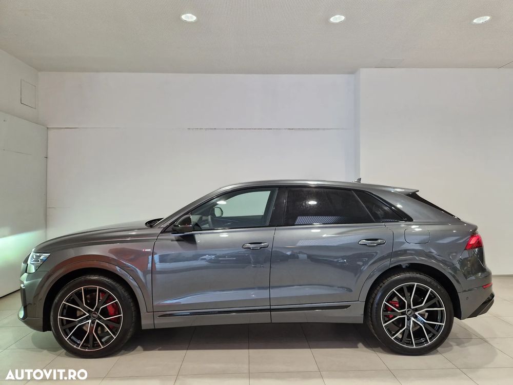 Audi Q8 55 TFSI e quattro Tiptronic PHEV - 2