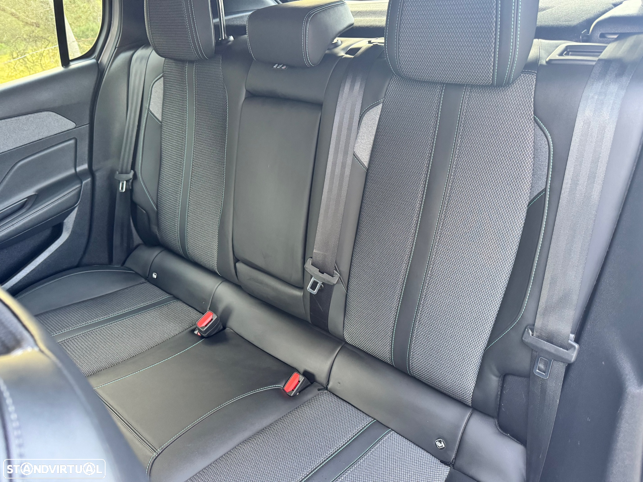 Peugeot 308 1.5 BlueHDi Allure EAT8 - 14