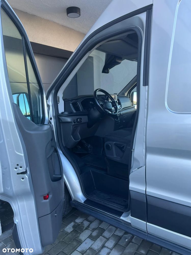 Ford Transit - 9