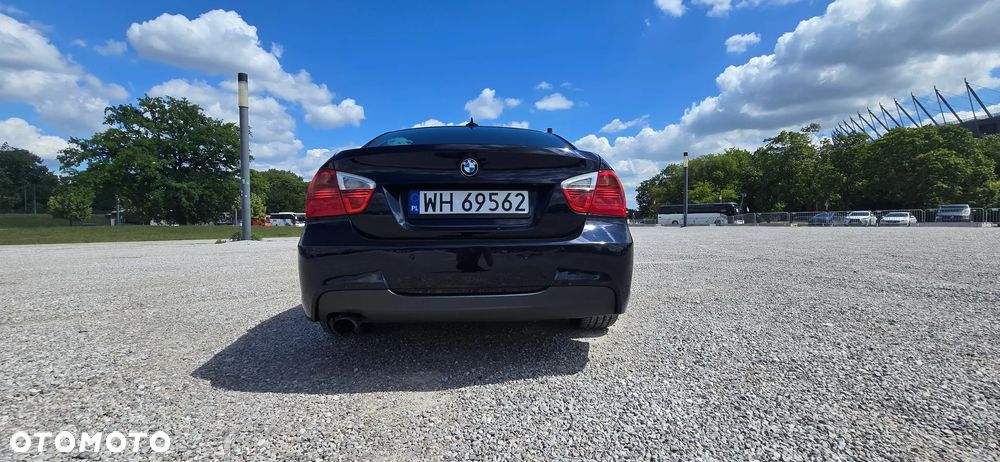 BMW Seria 3 320i - 25