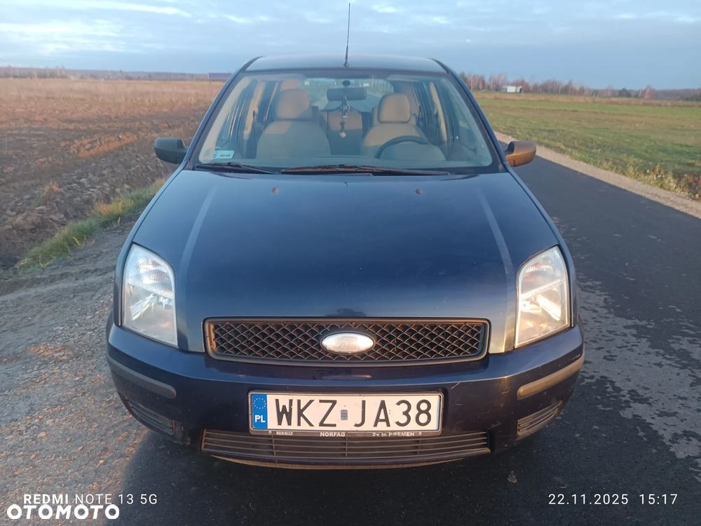 Ford Fusion 1.4 + - 1
