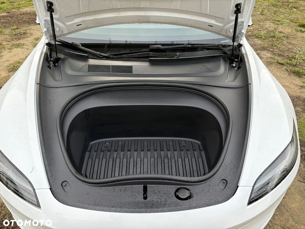 Tesla Model 3 AWD - 25
