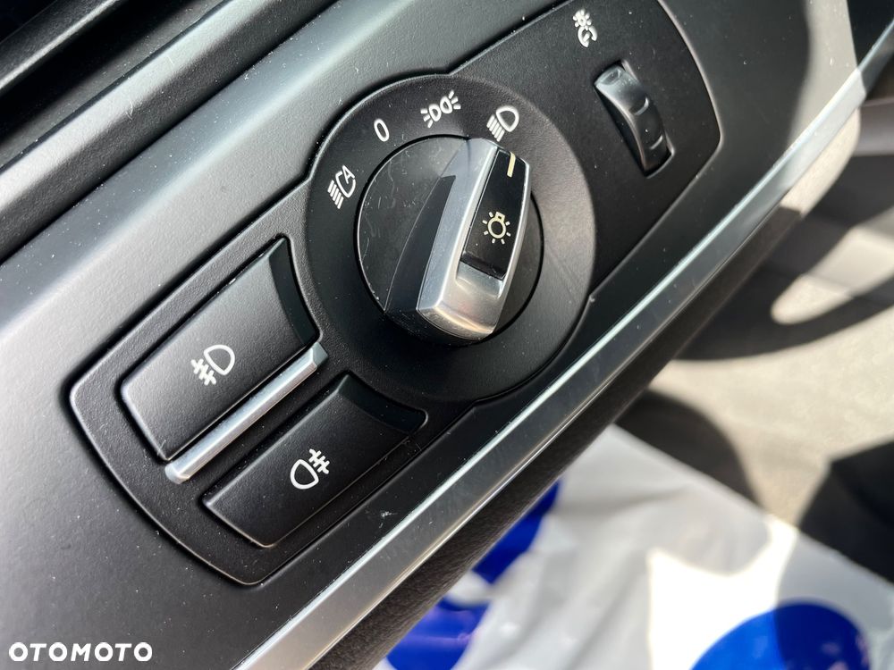 BMW X3 xDrive20d - 25