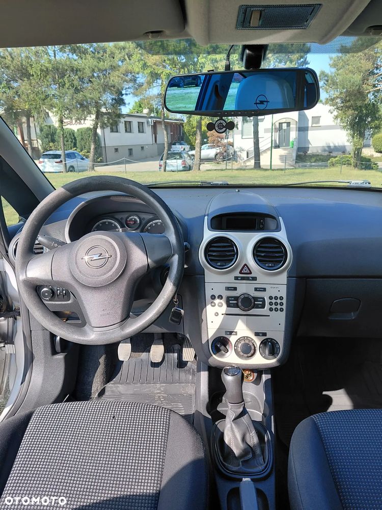 Opel Corsa - 6