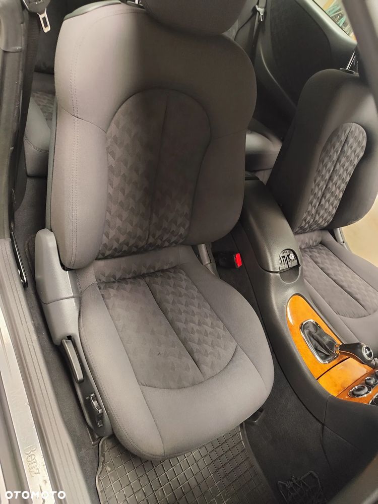 Mercedes-Benz CLK 200 Kompressor Automatik Elegance - 25