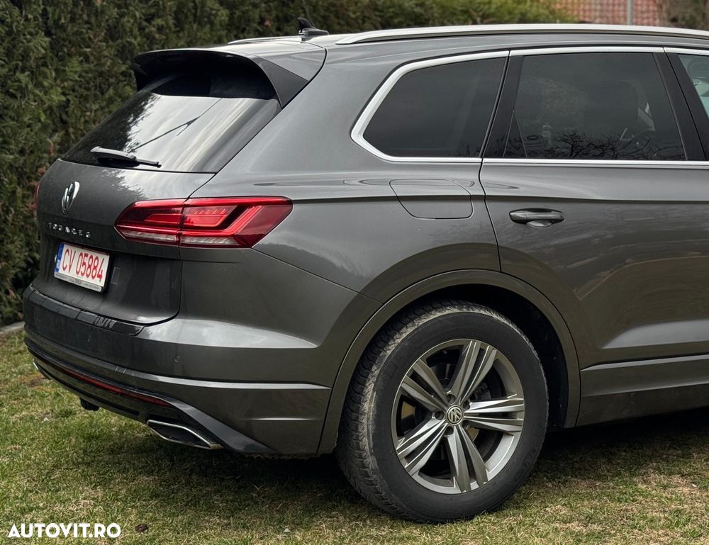 Volkswagen Touareg 3.0 V6 TDI SCR 4Motion Automatik R-Line - 4