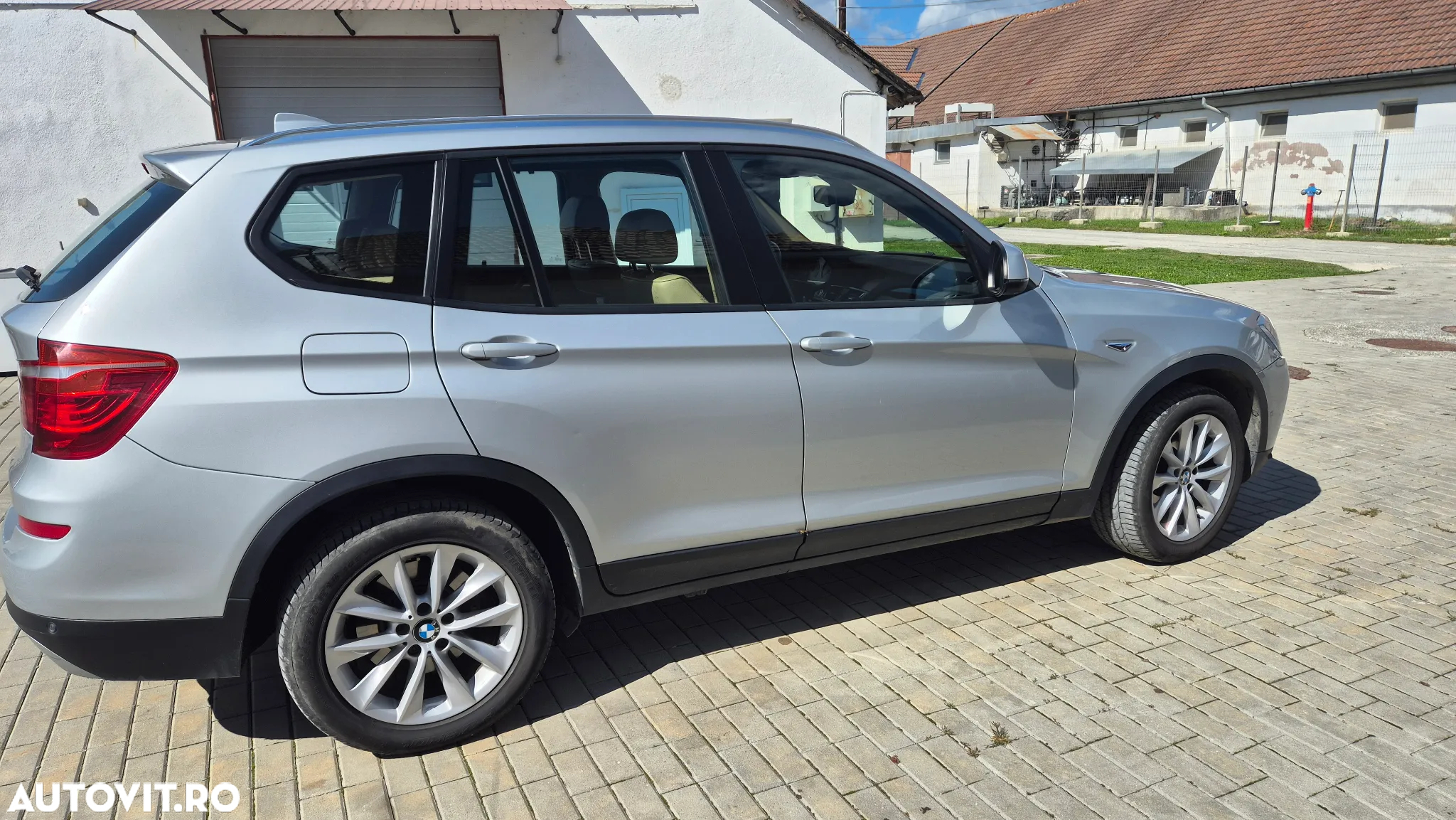 BMW X3 xDrive35d - 9