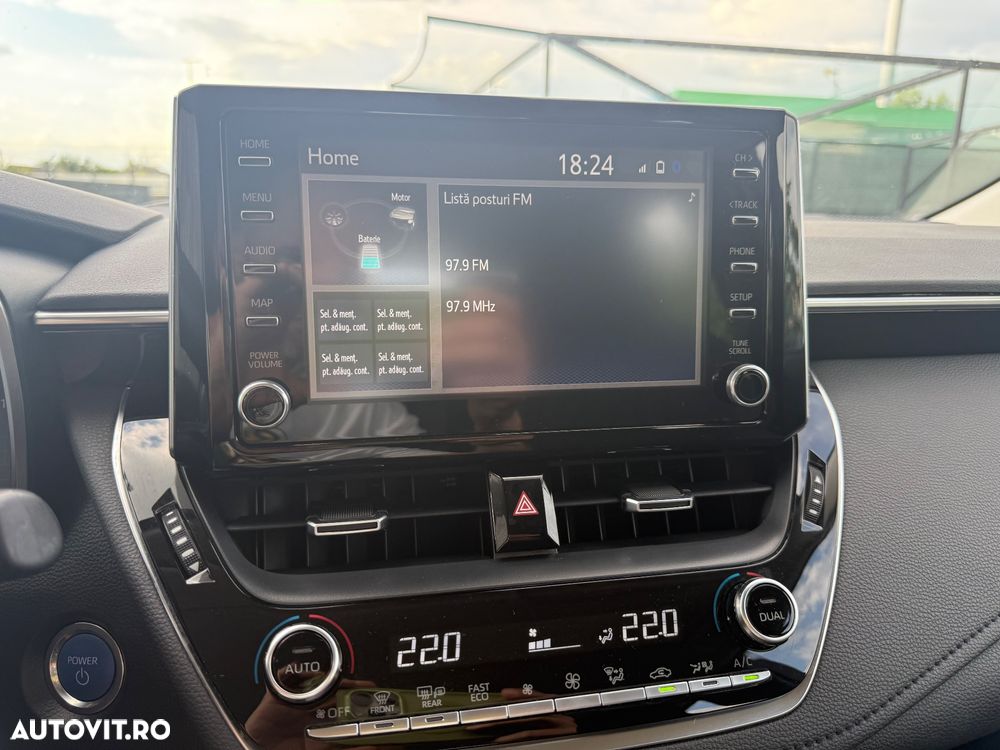 Toyota Corolla 1.8 Business Edition - 28