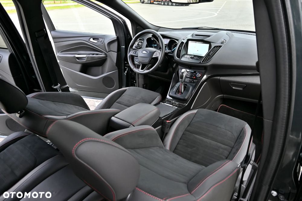 Ford Kuga 2.0 TDCi AWD ST-Line - 25