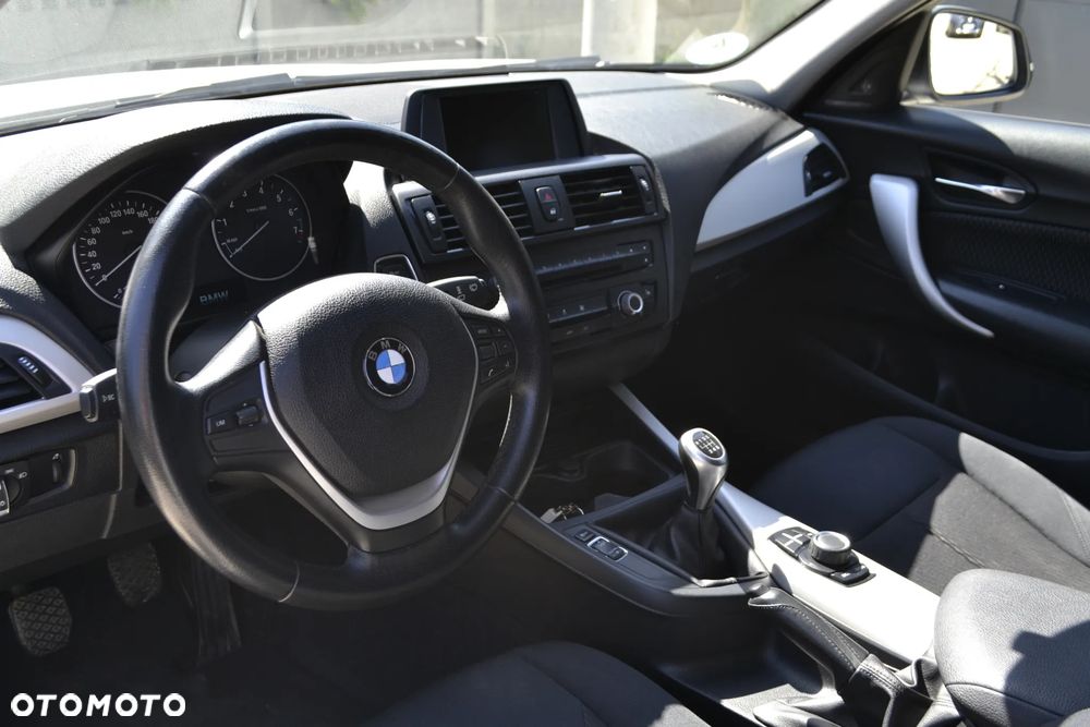 BMW Seria 1 118i Sport Line - 20