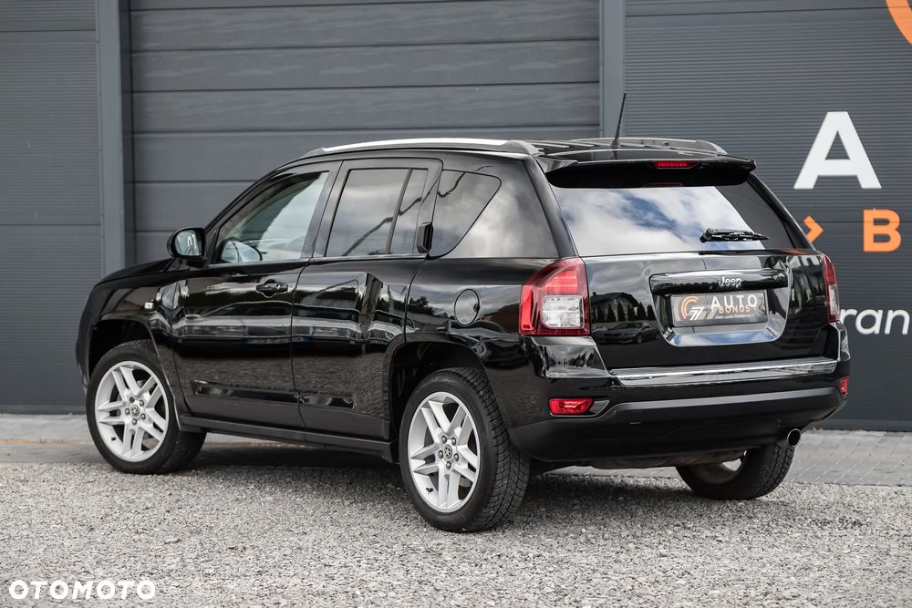 Jeep Compass - 10
