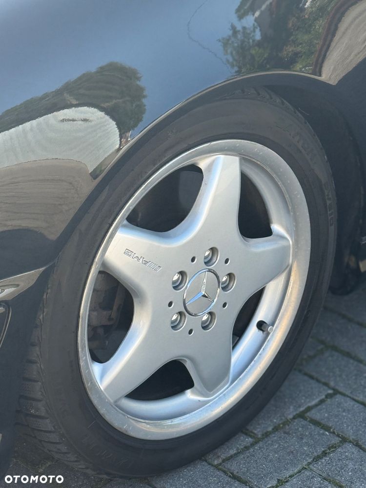 Mercedes-Benz Klasa E - 14