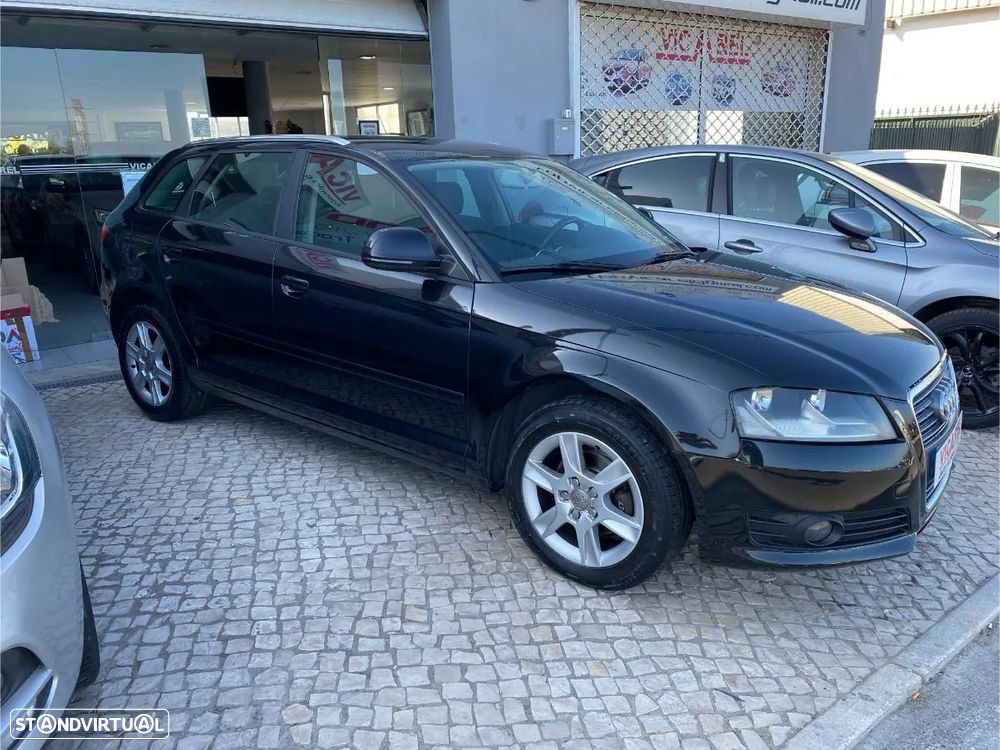 Audi A3 Sportback 1.6 TDI Attraction - 3