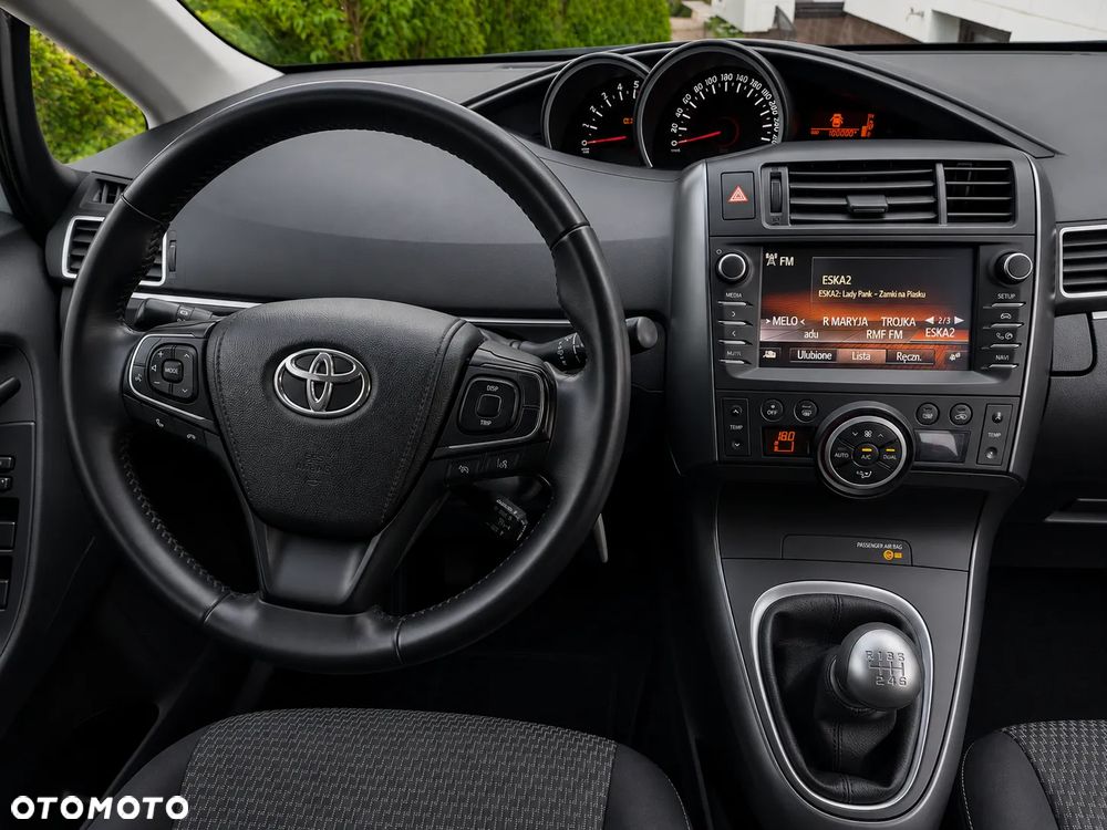 Toyota Verso 1.6 D-4D Premium 7os EU6 - 6