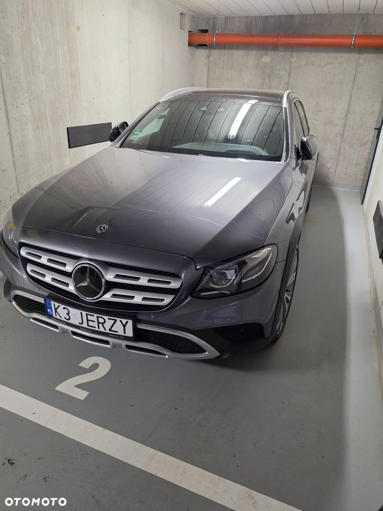 Mercedes-Benz Klasa E 220 d 4-Matic All-Terrain - 17