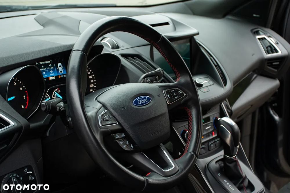 Ford Kuga - 20
