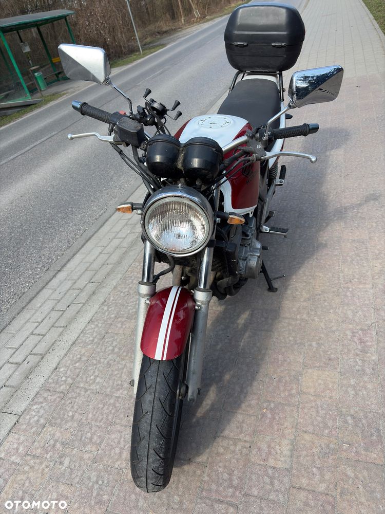 Honda CB - 3