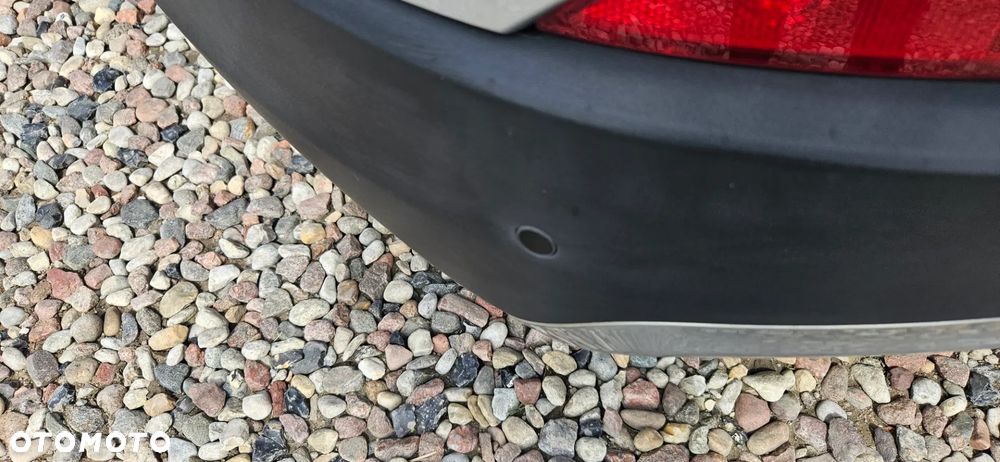 Volvo V40 Cross Country - 15