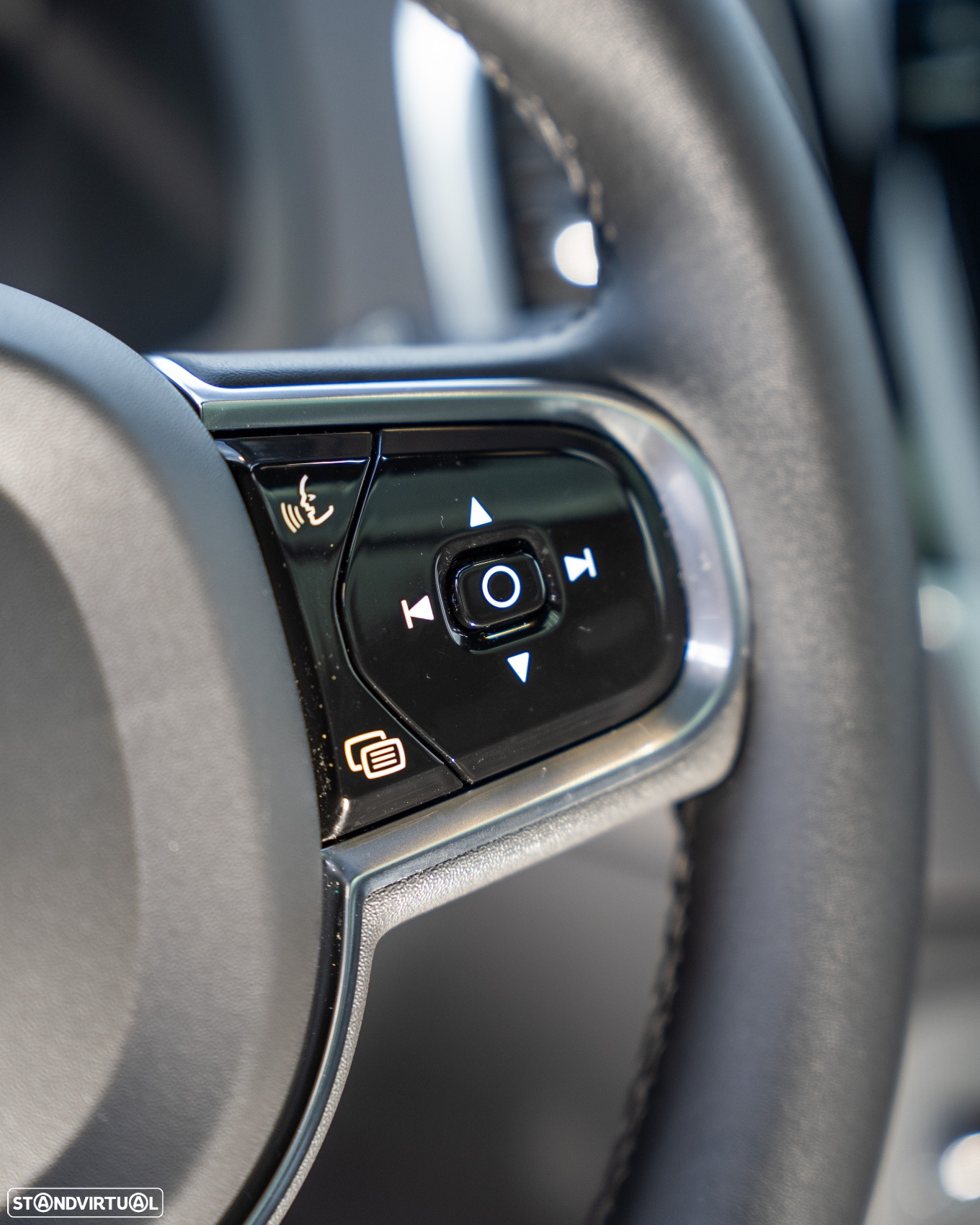 Volvo XC 90 2.0 T8 PHEV Ultimate Dark AWD - 29