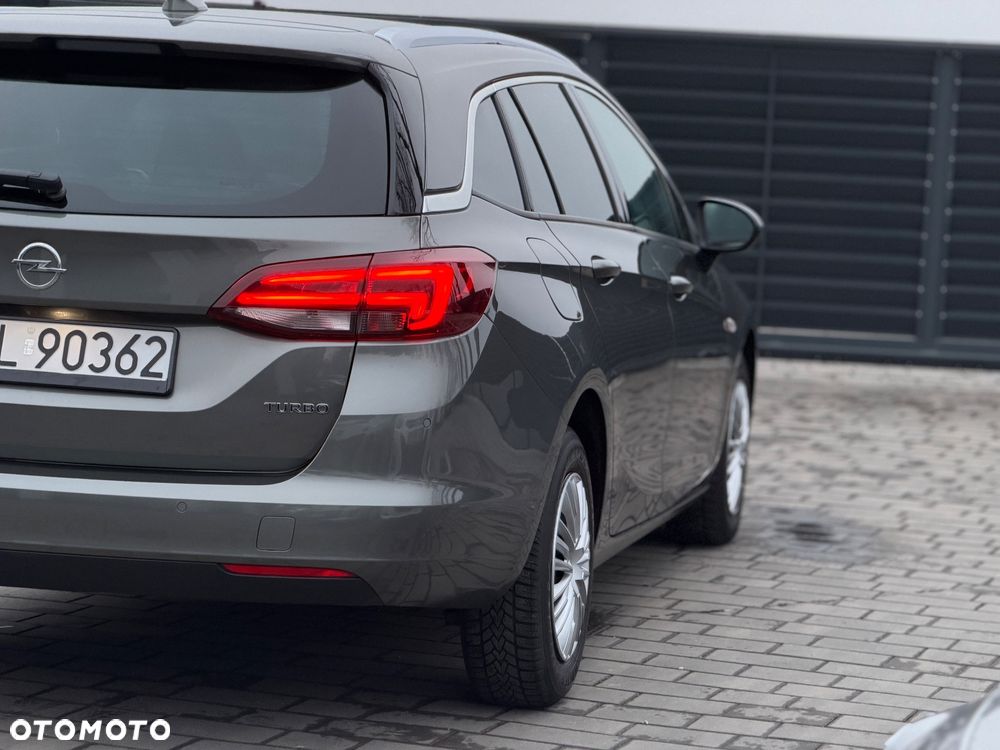 Opel Astra 1.4 T GPF Dynamic S&S - 34