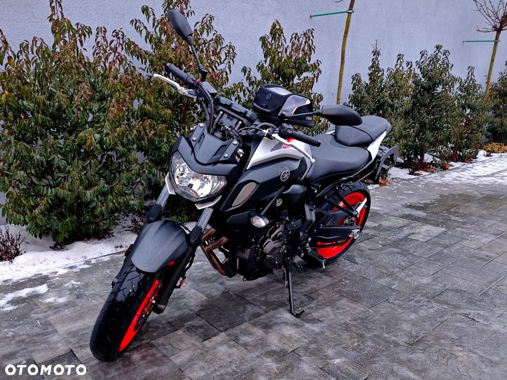 Yamaha MT - 3
