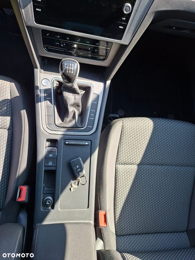 Volkswagen Passat Variant 2.0 TDI BMT Trendline - 15