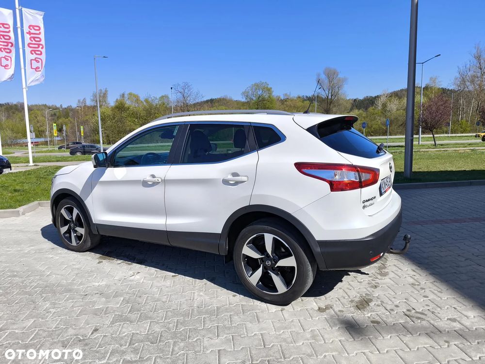 Nissan Qashqai 1.5 dCi N-Connecta - 2