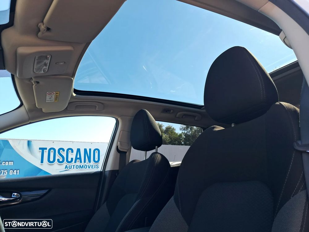 Nissan Qashqai 1.5 dCi N-Connecta DCT - 13