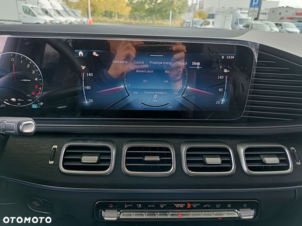 Mercedes-Benz GLE - 29