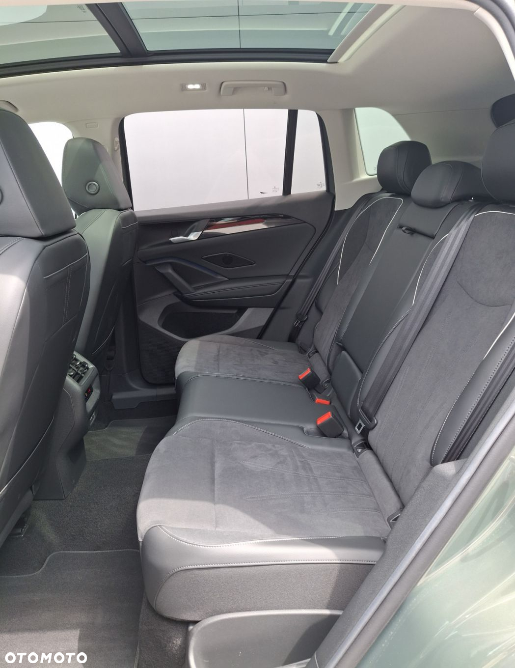 Volkswagen Tiguan 1.5 TSI EVO Elegance DSG - 29