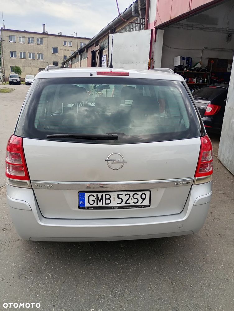 Opel Zafira 1.7 CDTI ecoFLEX Family - 4