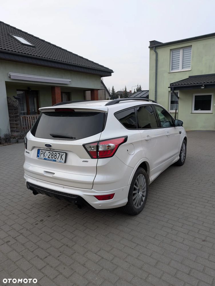 Ford Kuga 2.0 TDCi AWD ST-Line - 3
