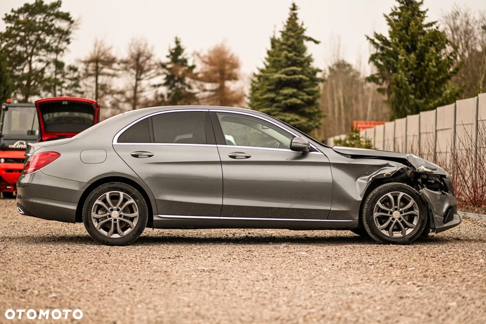 Mercedes-Benz Klasa C 180 (BlueTEC) d 7G-TRONIC - 19