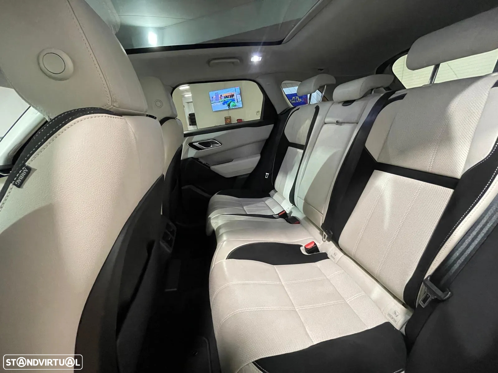 Land Rover Range Rover Velar 2.0 D R-Dynamic S - 9