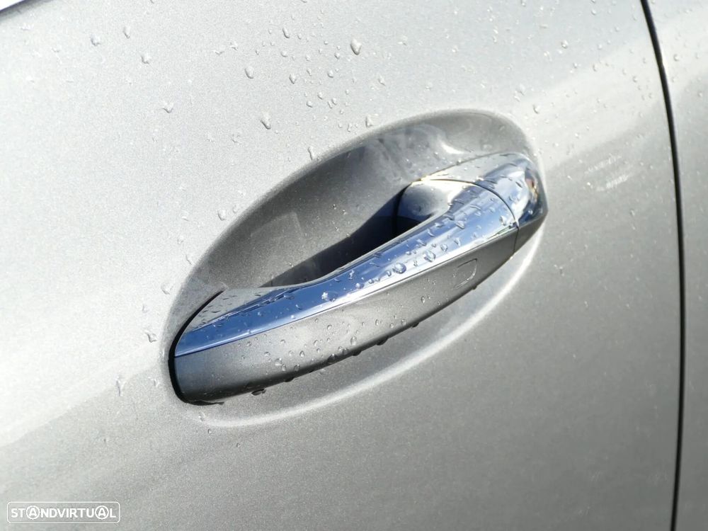 Mercedes-Benz GLA 250 e AMG Line - 6