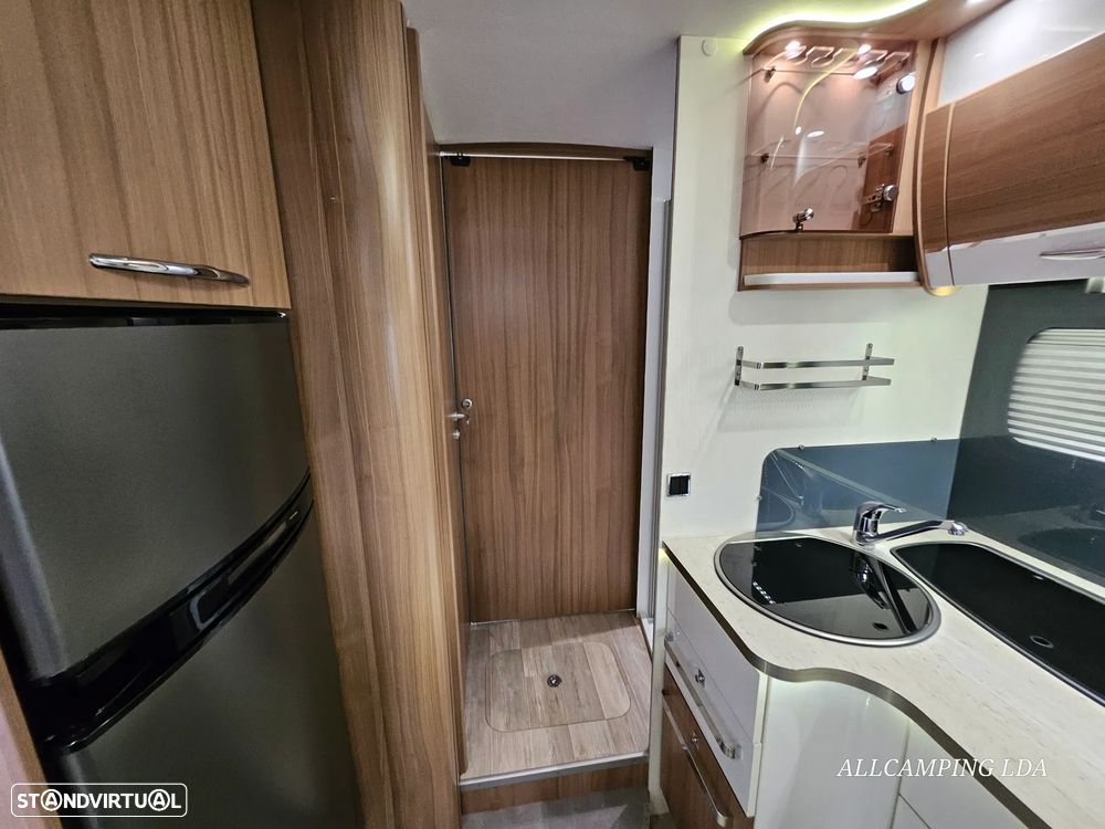 Pilote Sensation P746 CAIXA AUTOMÁTICA CAMA CENTRAL/ BASCULANTE - 37