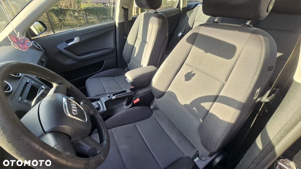 Audi A3 Sportback 1.6 Ambition - 15