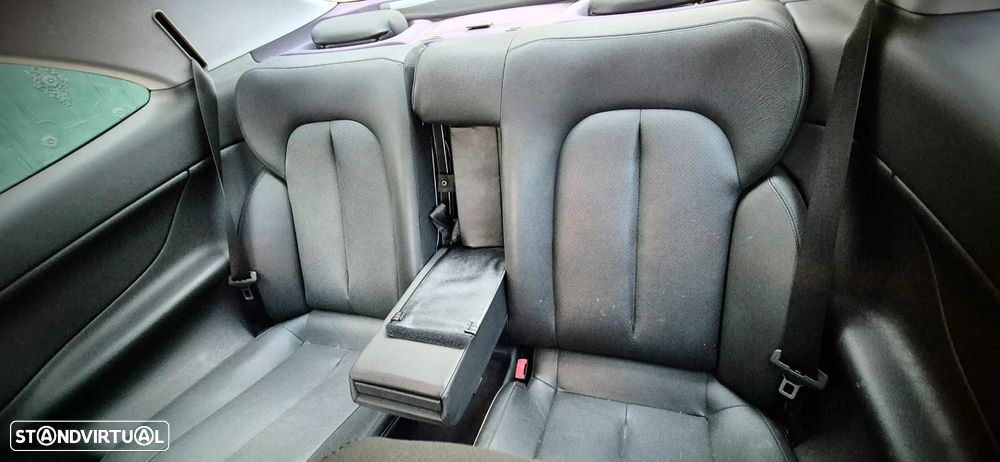 Mercedes-Benz CLK 230 - 12