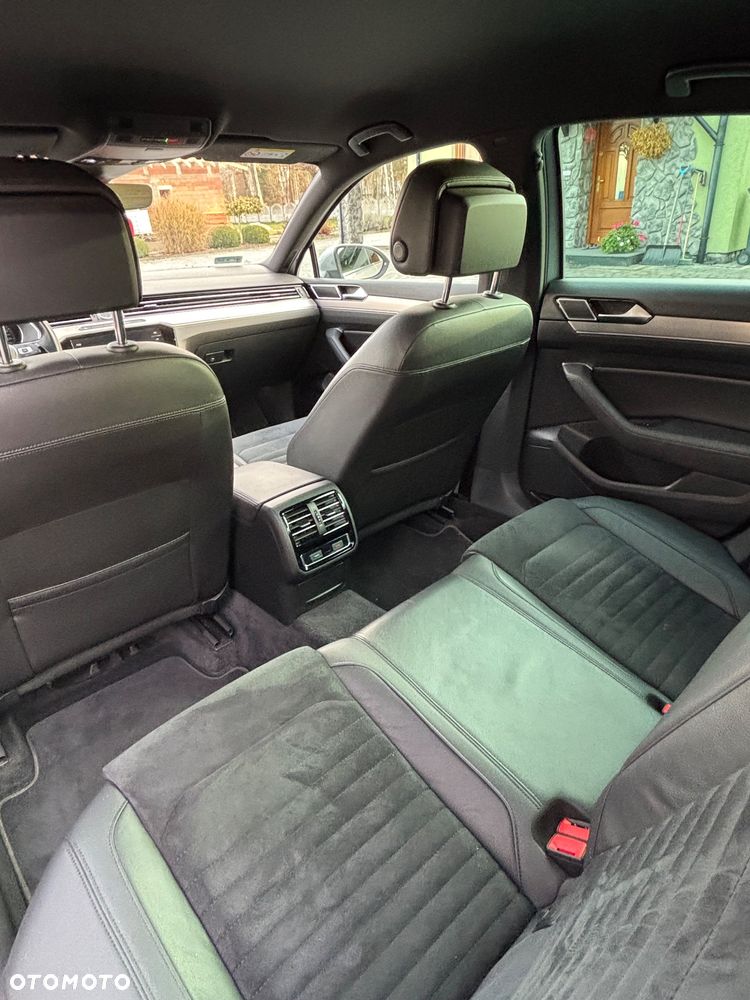 Volkswagen Passat 2.0 TDI SCR Comfortline DSG - 6