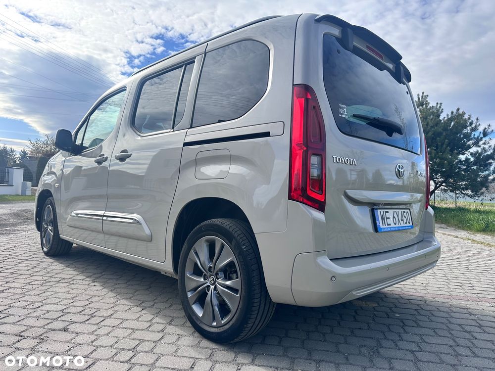 Toyota Proace City Verso 1.2 D-4T Family - 12