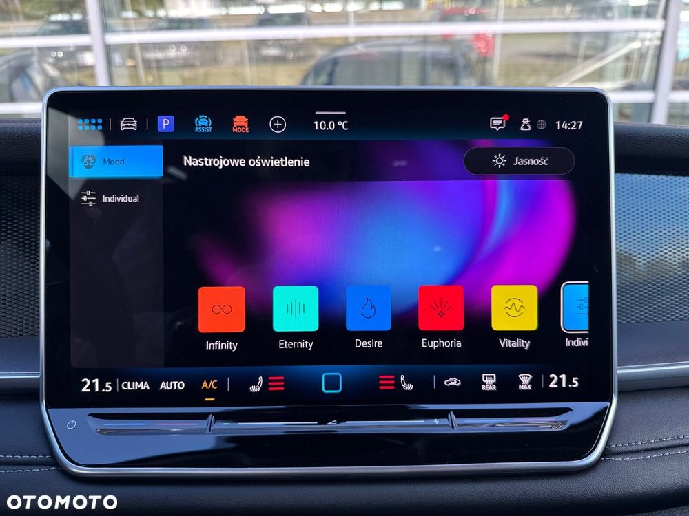 Volkswagen Tayron 1.5 eTSI mHEV Life DSG - 25