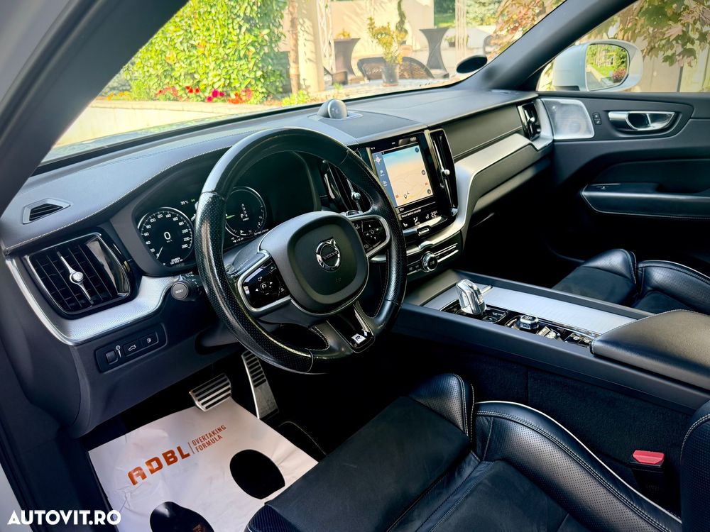 Volvo XC 60 T8 AWD Geartronic Polestar Engineered - 11