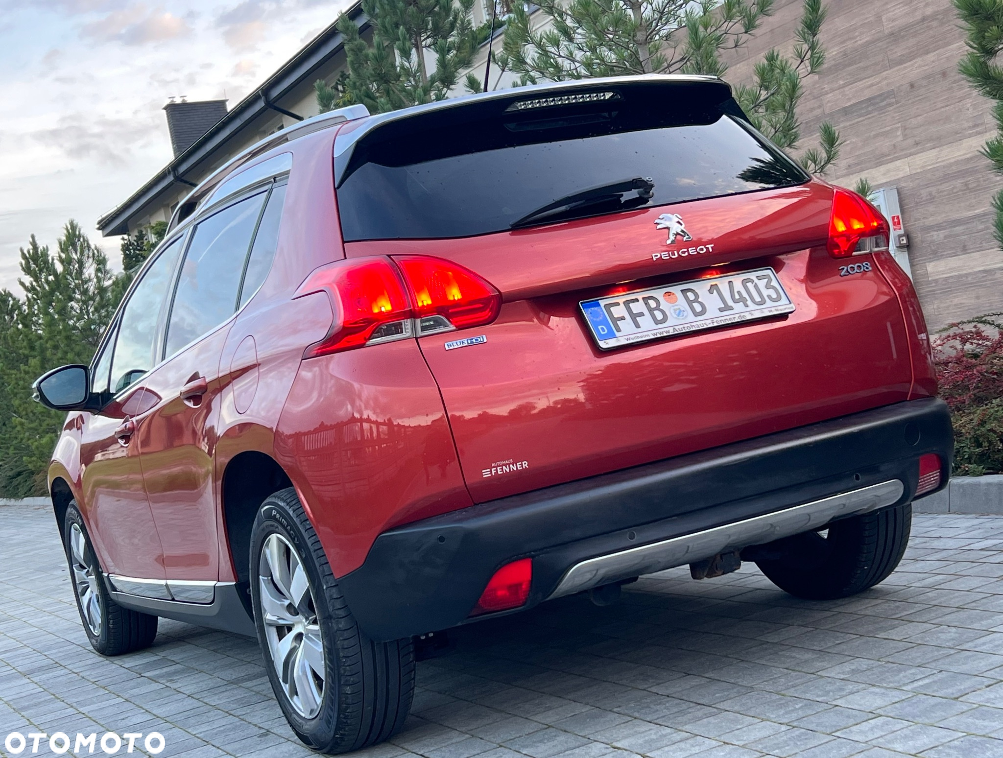 Peugeot 2008 BlueHDi FAP 120 STOP & START Allure - 3