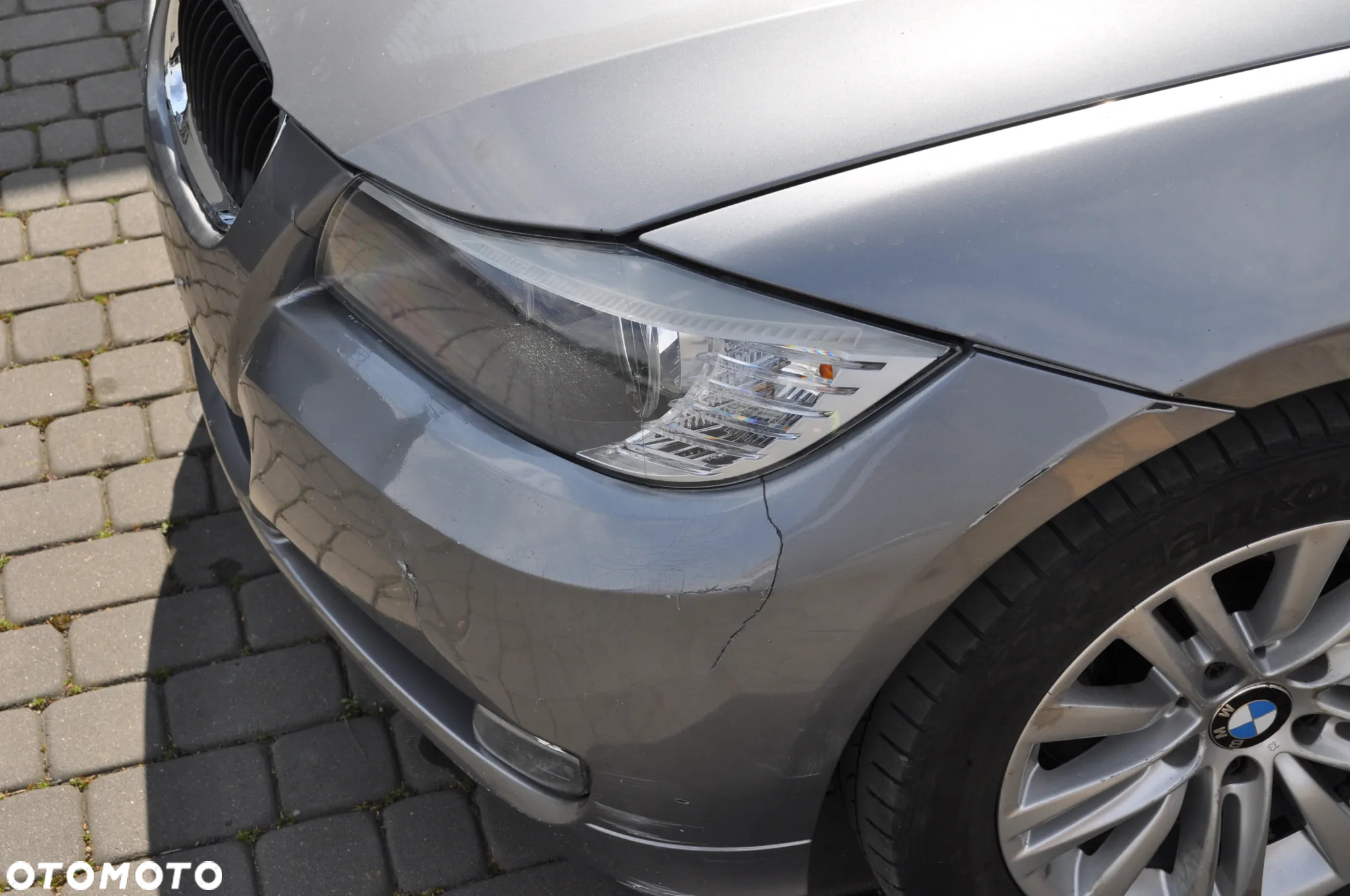 BMW Seria 3 320d xDrive DPF Touring - 21