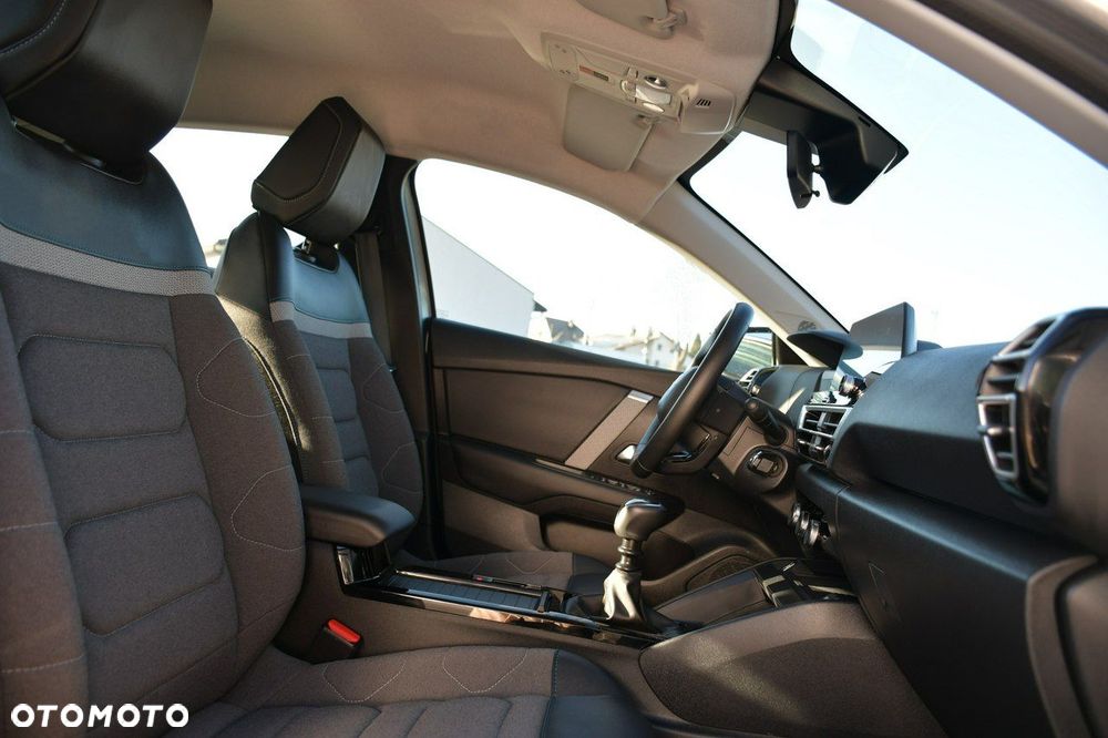 Citroën C4 1.2 PureTech Shine S&S - 25