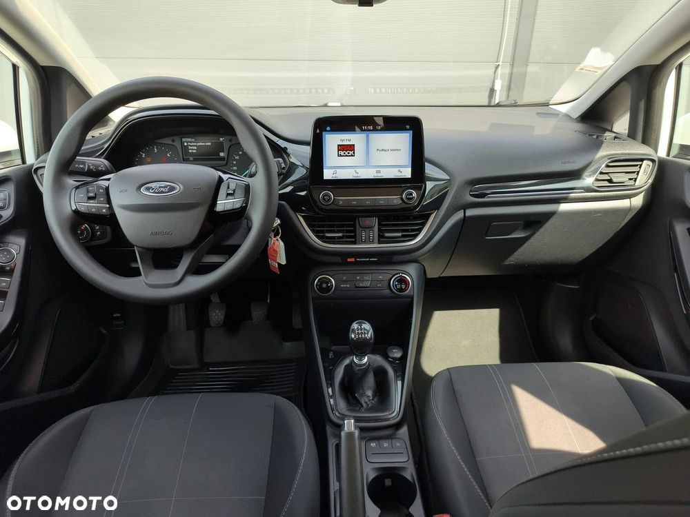 Ford Fiesta - 11